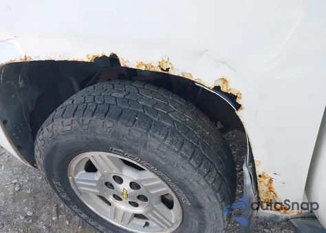 2007 Chevrolet Suburban 1500 Ls из США, поврежденный, VIN 3GNFK16347G105312